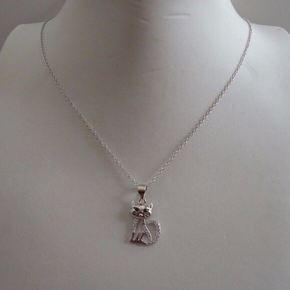 CAT NECKLACE PENDANT LAB CREATED DIAMONDS / 925 STERLING SILVER 11MM BY 17MM - Picture 2 of 9